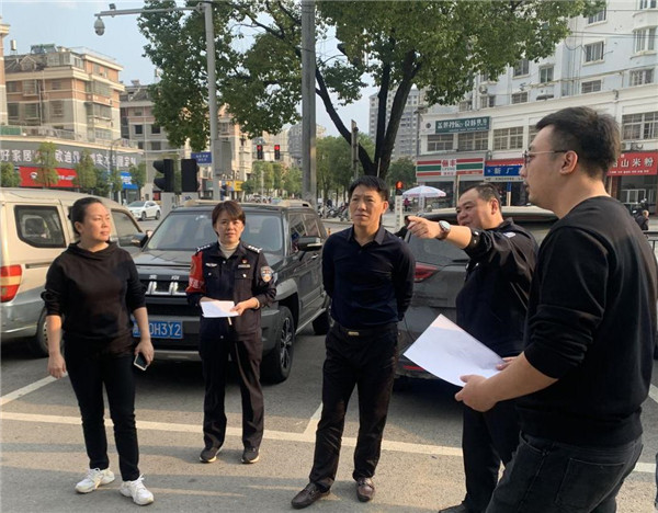 肖劍鋒調(diào)研景德鎮(zhèn)市靜態(tài)交通一體化智能系統(tǒng)項目建設工作
