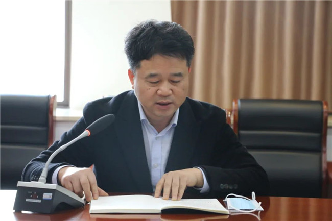 市古鎮(zhèn)投資公司召開(kāi)春節(jié)期間疫情防控、矛盾糾紛排查和安全生產(chǎn)工作部署會(huì)